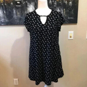 Lark +Grey Polka Dot Short Sleeves Soft Flowing Fabric A-Line Dress w/Pockets-S